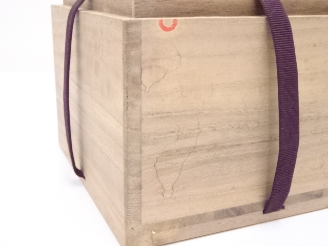 内田邦太郎　硝子　新芽色　抹茶碗　ガラス　共箱　茶道具　美品　Q1801 内田邦太郎 硝子 新芽色 抹茶碗 ガラス 共箱 茶道具 美品 Q1801